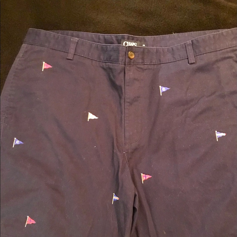 Chaps size 42 shorts navy with nautical flags